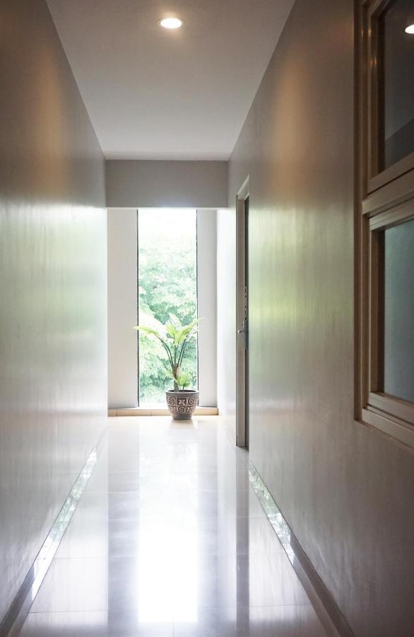 Kanna Stay Surabaya Exterior foto